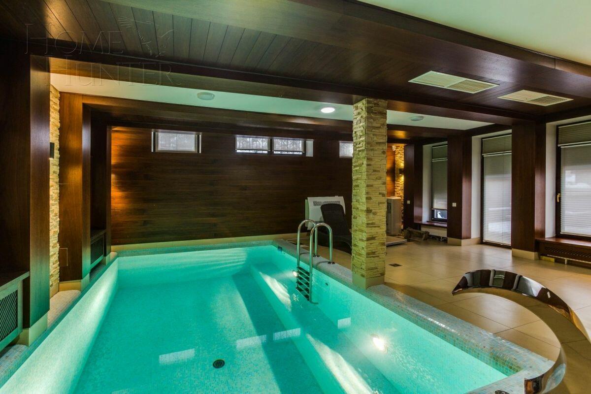 2-этажный коттедж 550 м² с отделкой