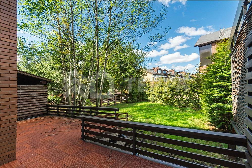 3-этажный таунхаус 354 м² с отделкой