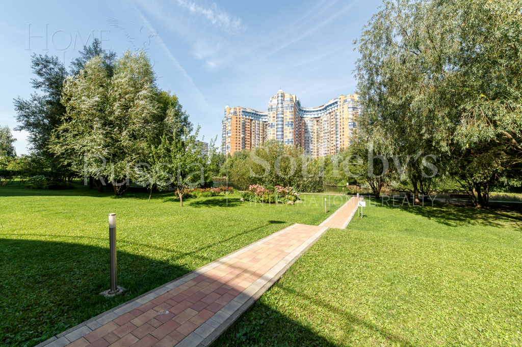 3-КОМН. КВАРТИРА С ОТДЕЛКОЙ 131 М² НА 4 ЭТАЖЕ