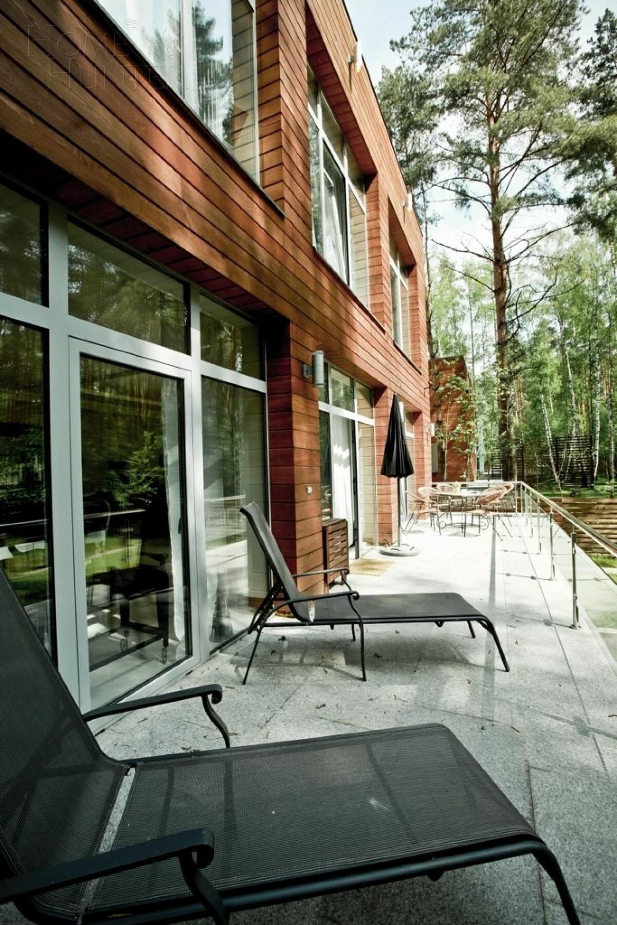 2-этажный коттедж 640 м² с отделкой