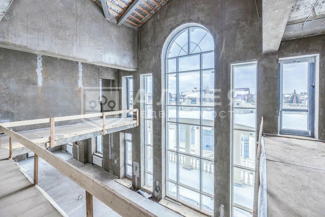 3-этажный коттедж 1 532 м² без отделки