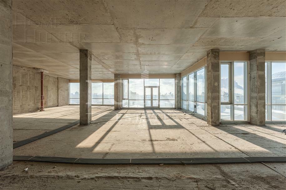 3-УРОВНЕВЫЙ ПЕНТХАУС БЕЗ ОТДЕЛКИ 738.87 М² НА 28 ЭТАЖЕ