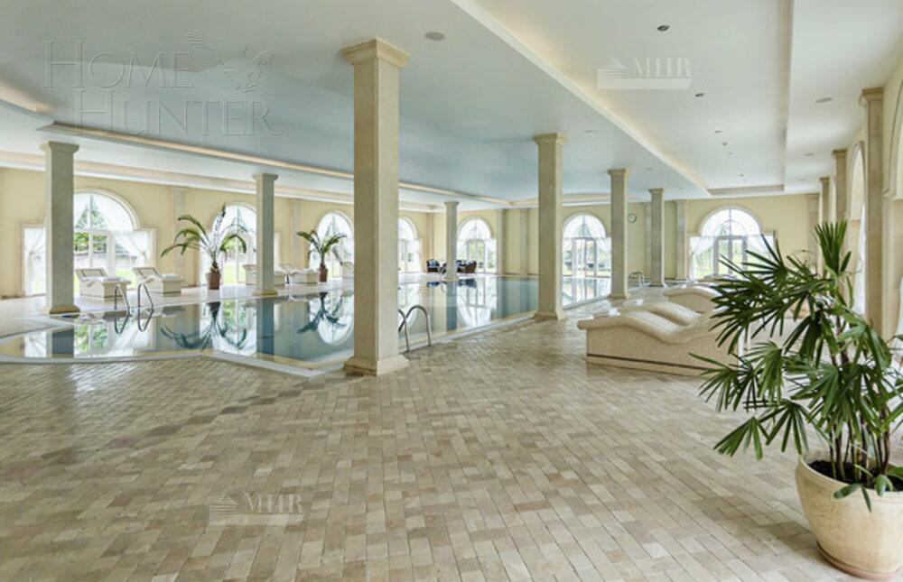 3-этажный коттедж 1 353 м² без отделки