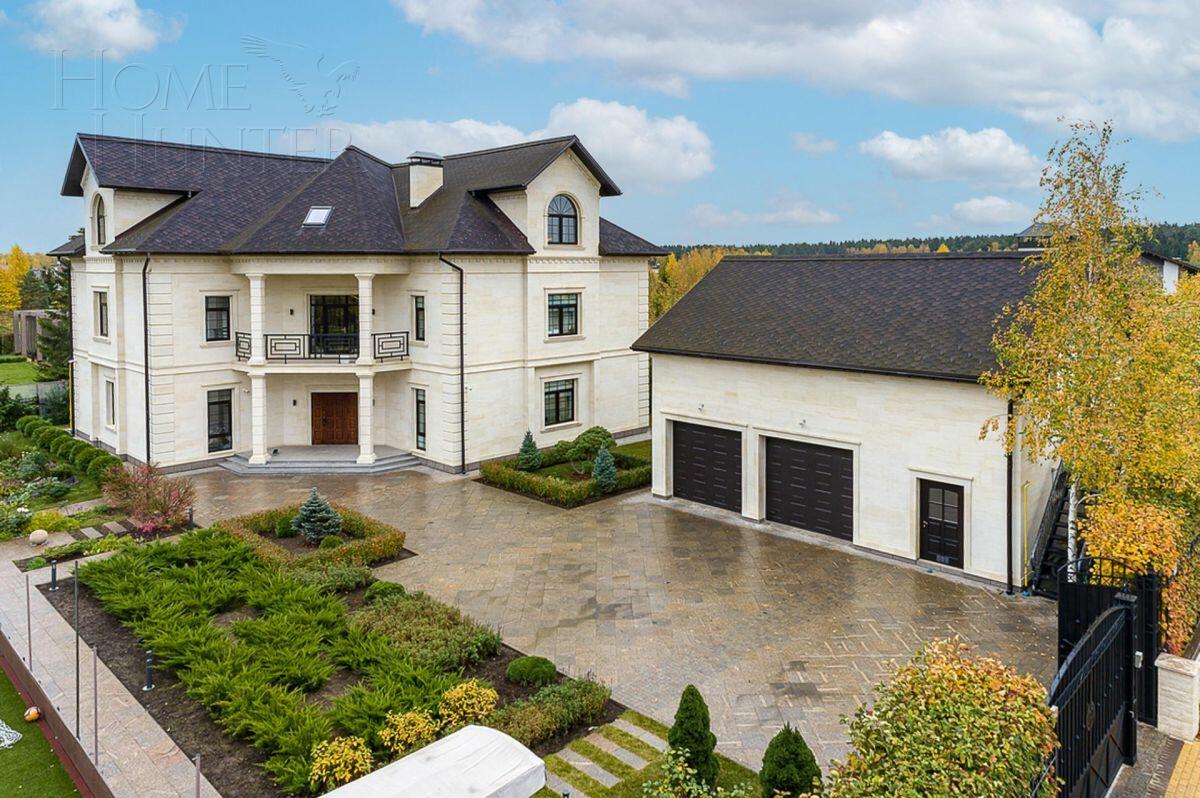 2-этажный коттедж 1 280 м² с отделкой