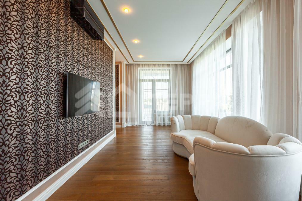 2-этажный коттедж 780 м² с отделкой