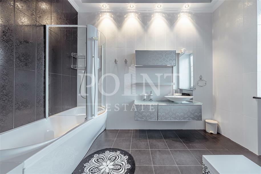 2-этажный коттедж 900 м² с отделкой