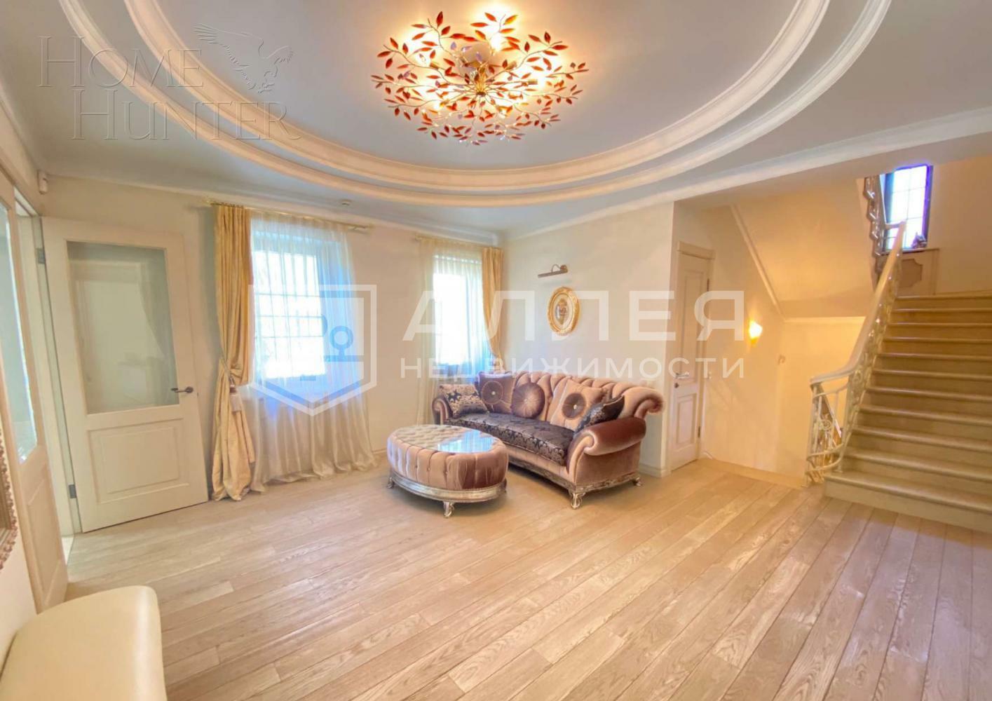 3-этажный коттедж 370 м² с отделкой