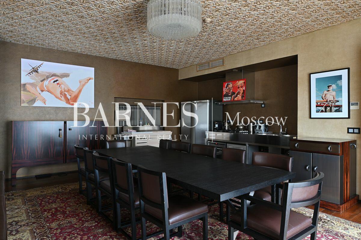 2-этажный коттедж 637 м² с отделкой