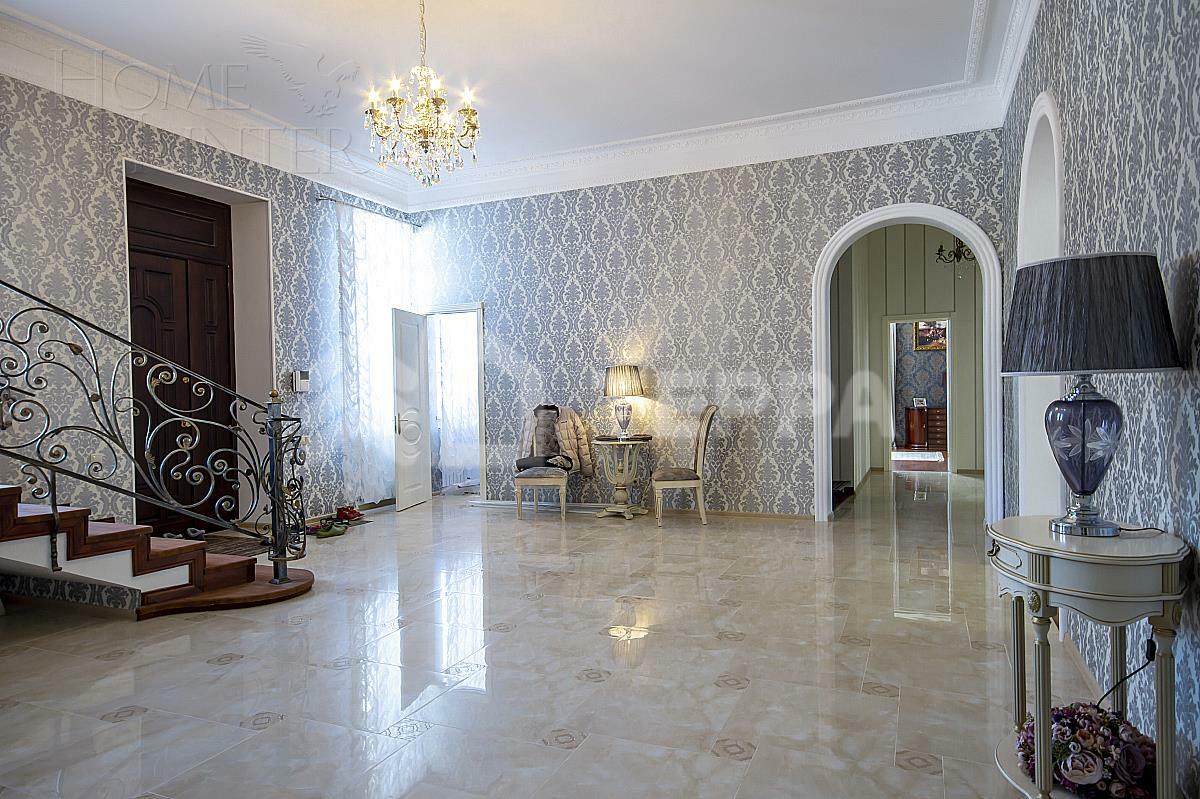 КОТТЕДЖ 1 000 м² с отделкой