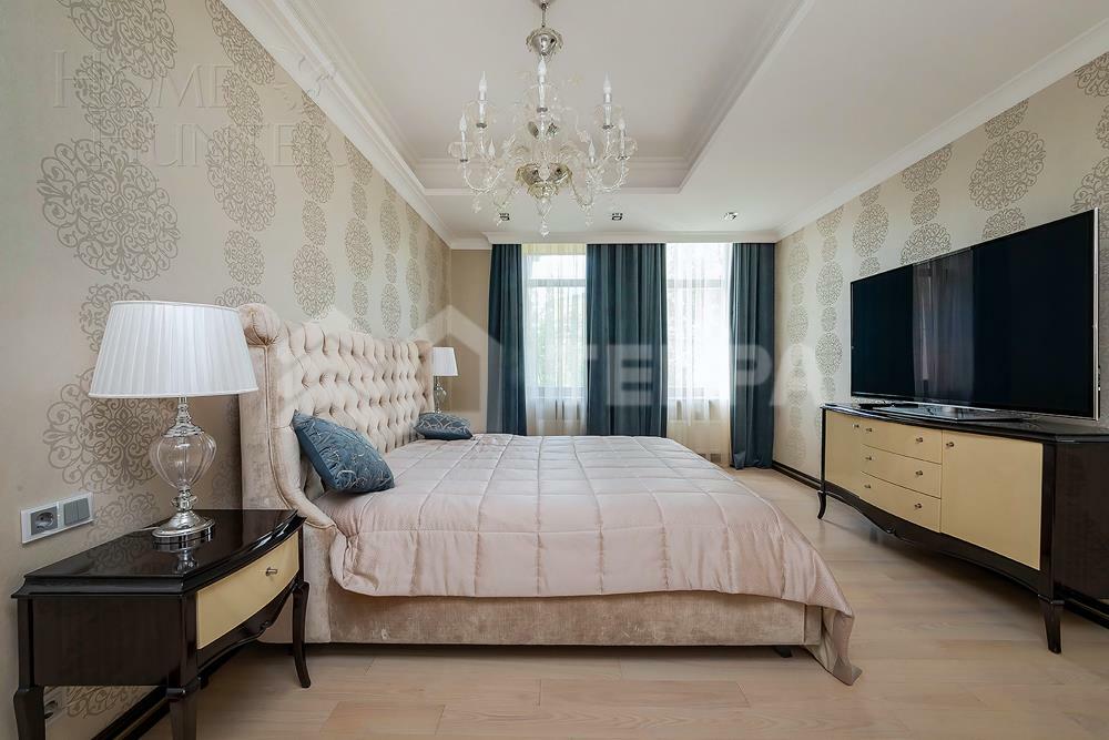 3-этажный коттедж 768 м² с отделкой