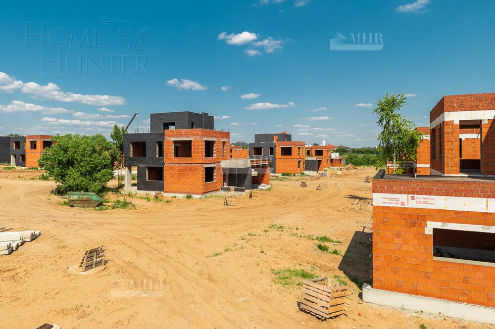 2-этажный коттедж 297.62 м² без отделки