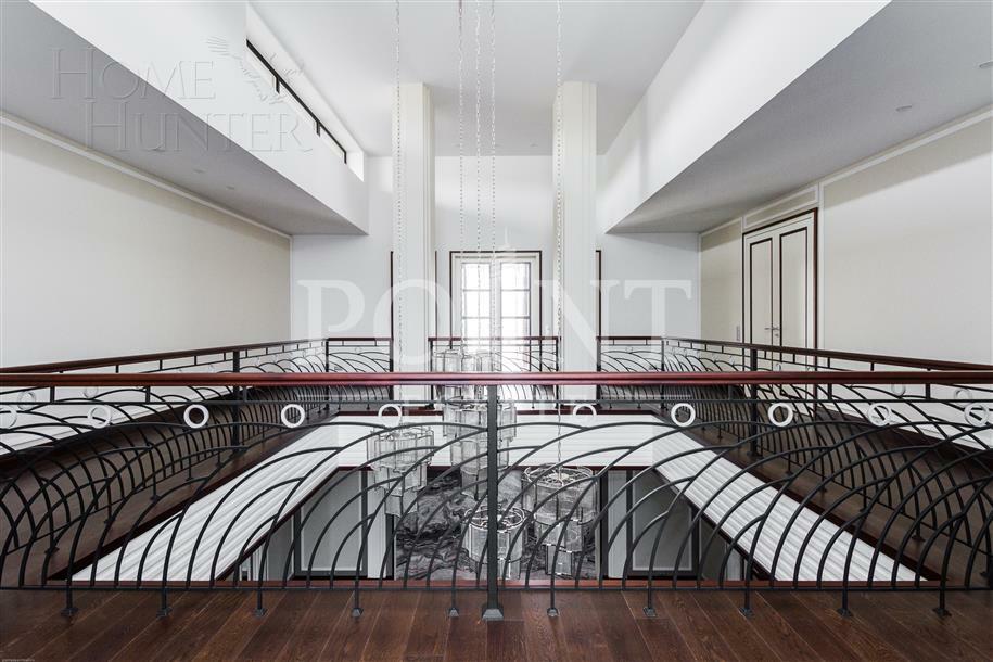 2-этажный коттедж 967.94 м² с отделкой