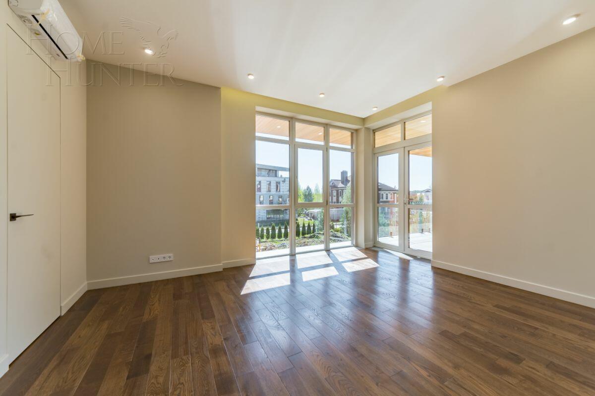 2-этажный коттедж 640 м² с отделкой