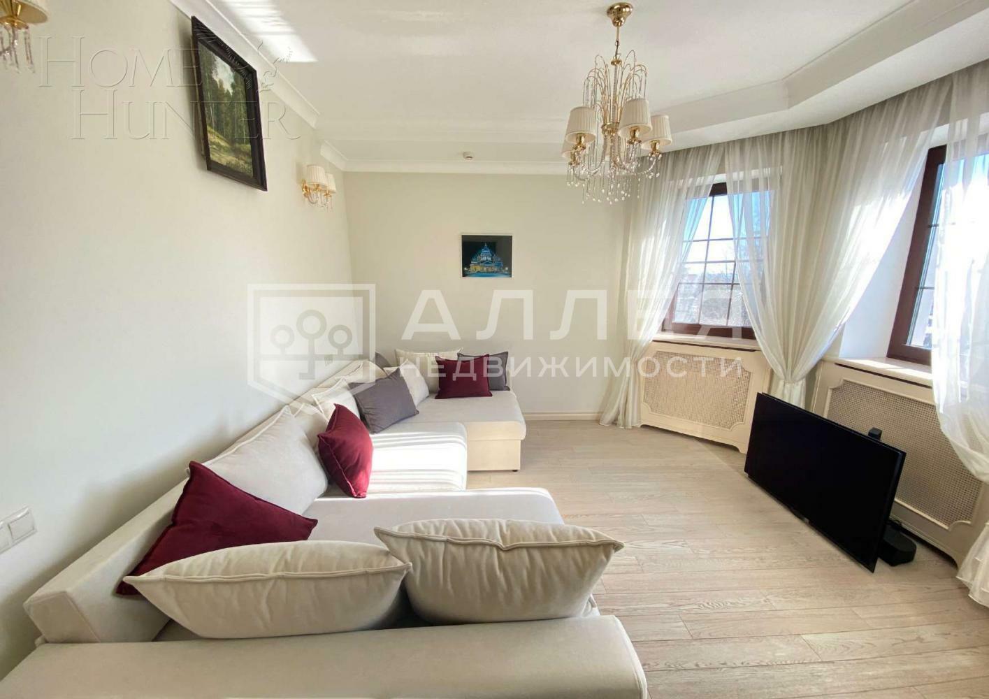 3-этажный коттедж 370 м² с отделкой