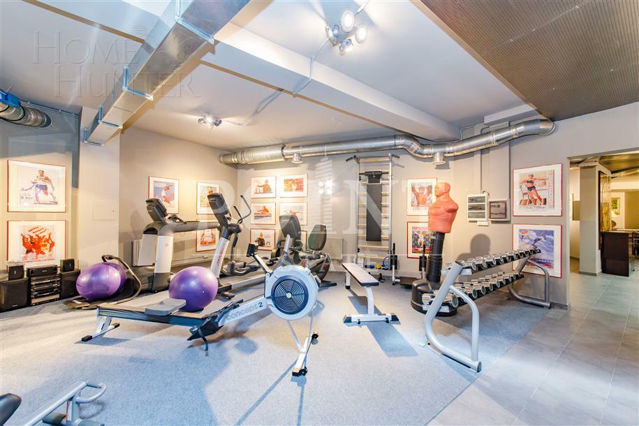 2-этажный коттедж 1 750 м² с отделкой