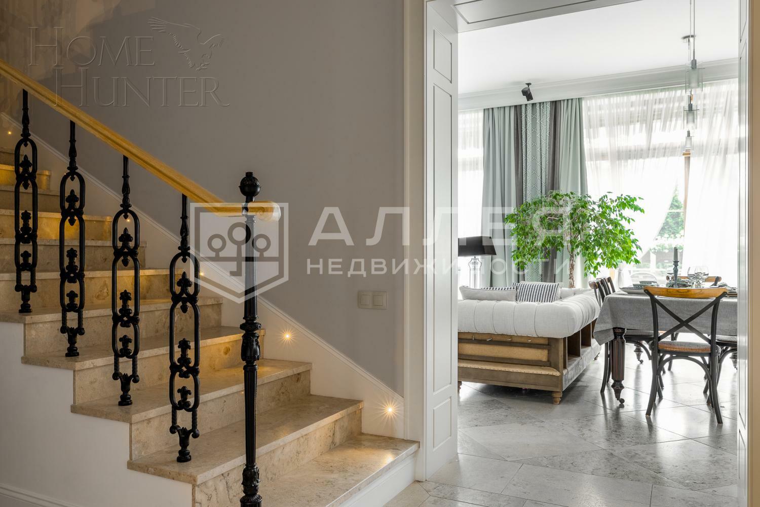 3-этажный таунхаус 300 м² с отделкой