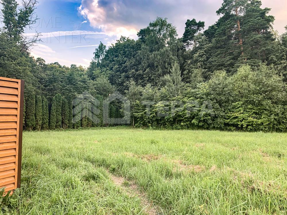 Участок 13 сот. в охраняемом поселке