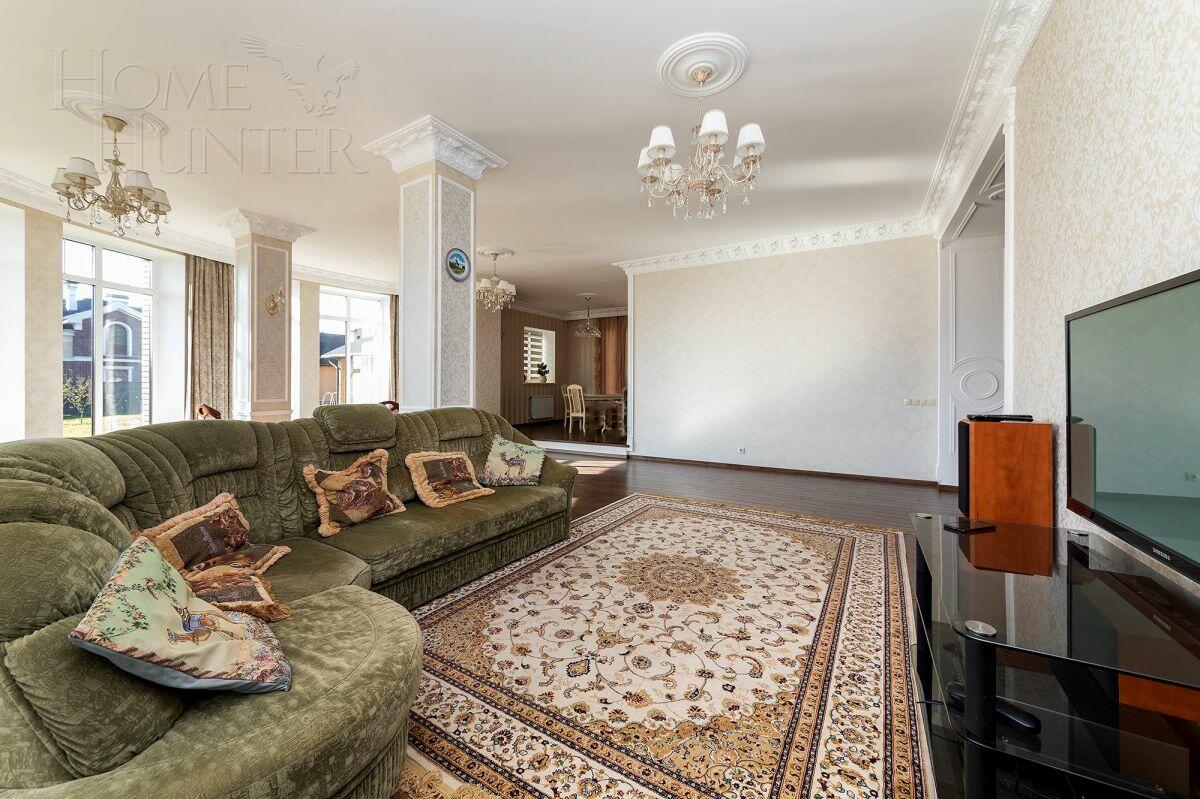 2-этажный коттедж 350 м² с отделкой