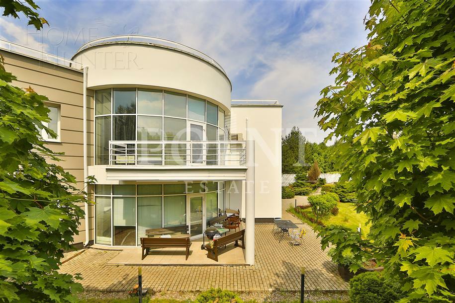 2-этажный коттедж 380 м² с отделкой