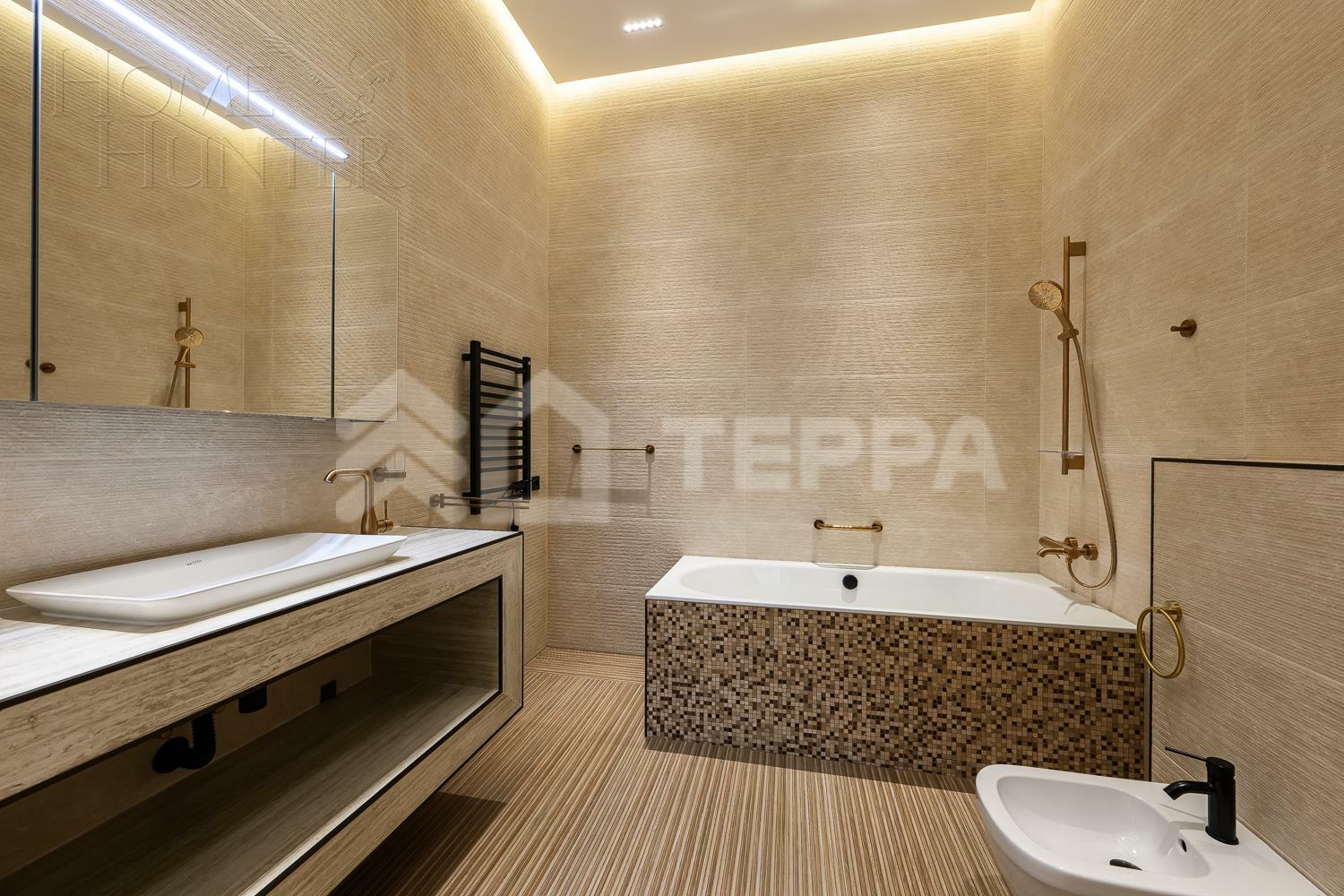 2-этажный коттедж 865 м² с отделкой