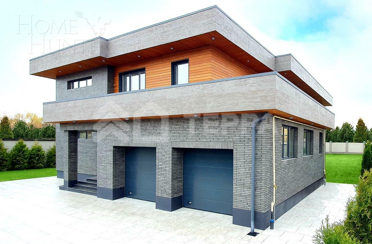 2-этажный коттедж 600 м² с отделкой