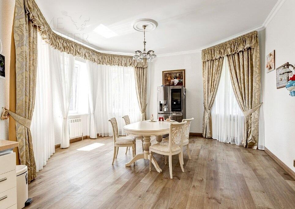 2-этажный коттедж 800 м² с отделкой