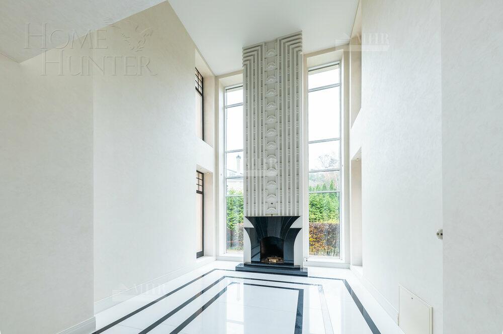 2-этажный коттедж 1 372 м² с отделкой