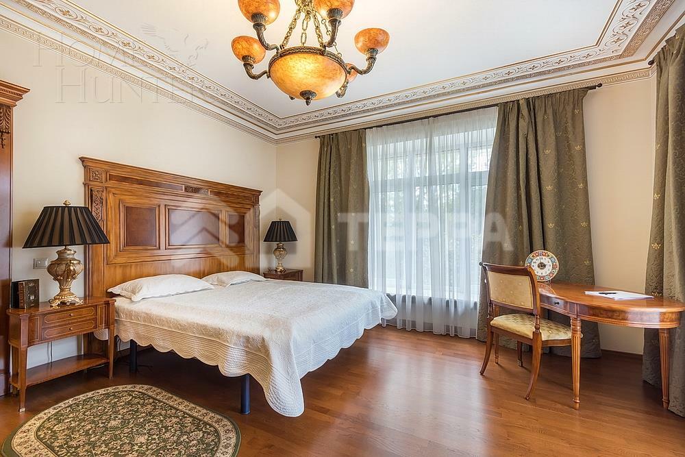 КОТТЕДЖ 2 000 м² с отделкой