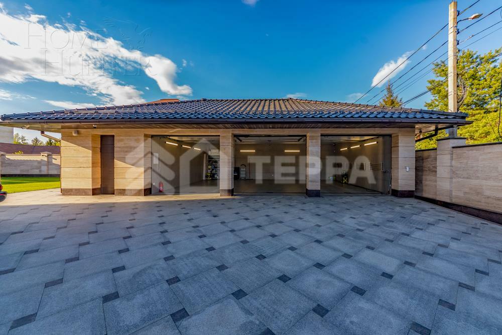 2-этажный коттедж 750 м² с отделкой