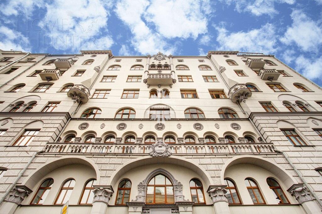 3-КОМН. КВАРТИРА С ОТДЕЛКОЙ 161.6 М² НА 2 ЭТАЖЕ