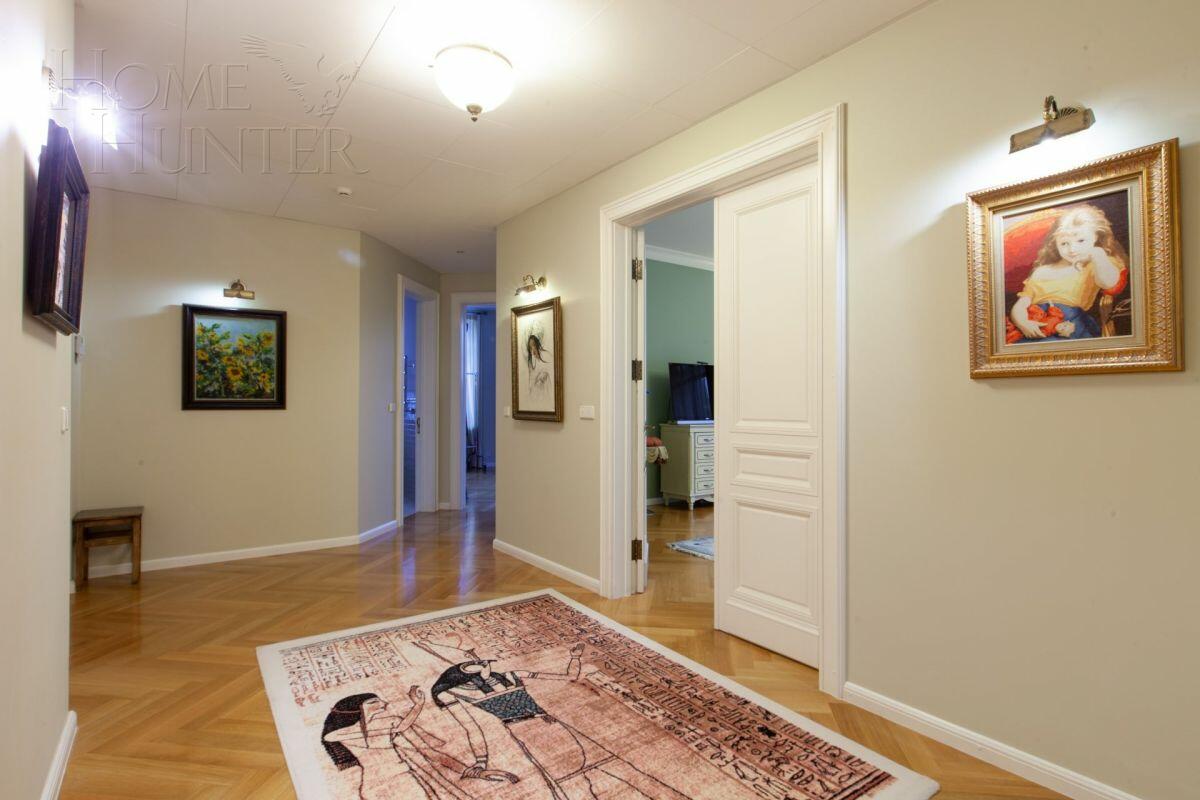 2-этажный коттедж 972 м² с отделкой