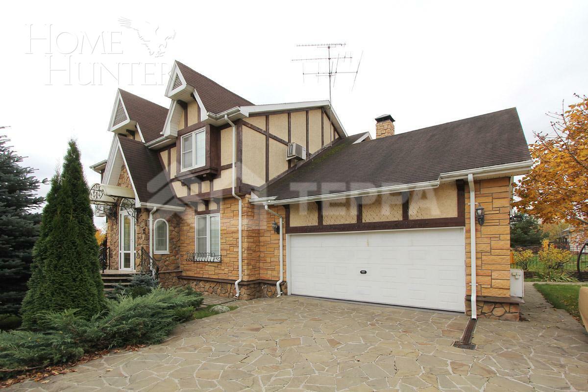 2-этажный коттедж 300 м² с отделкой