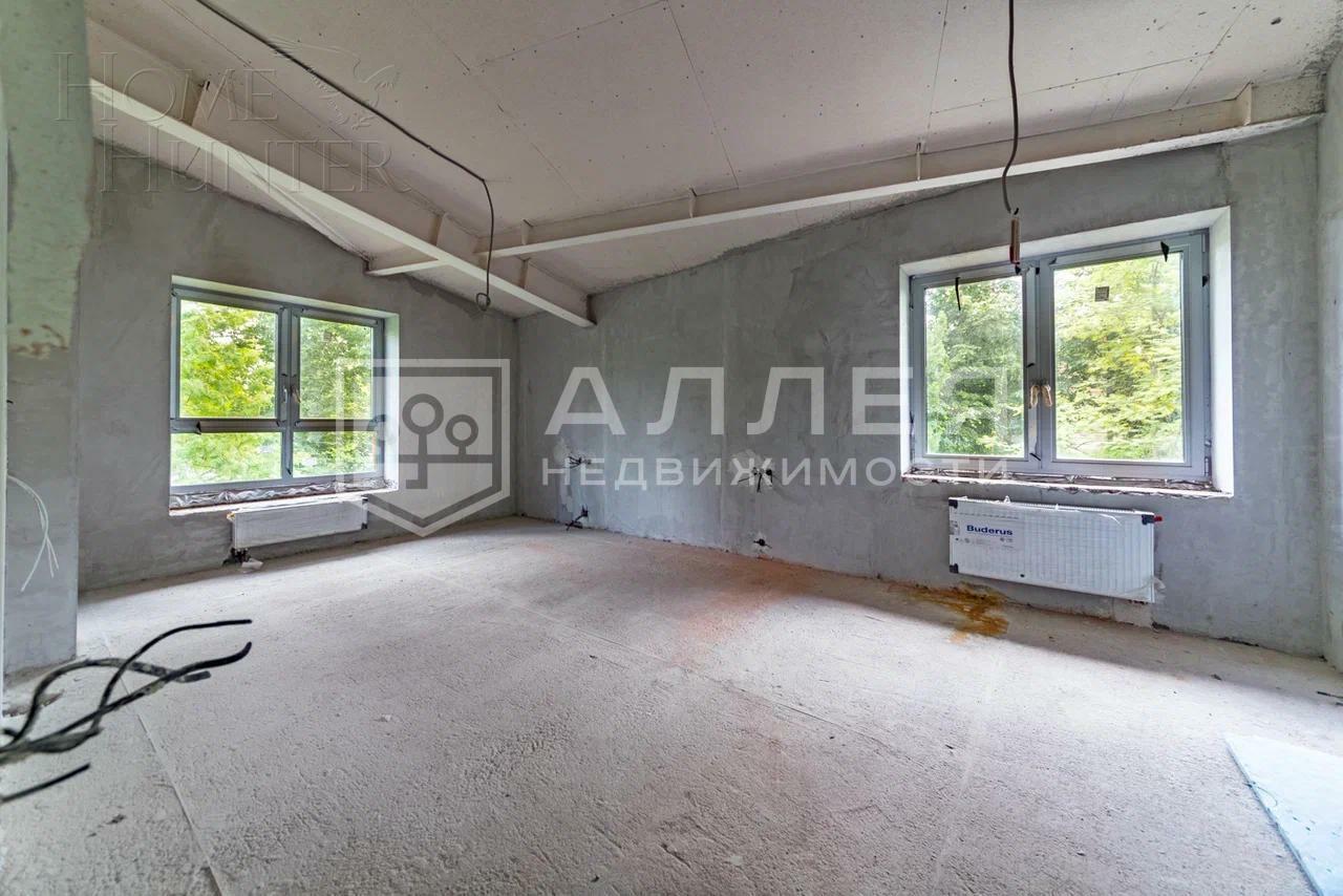 2-этажный коттедж 630 м² без отделки