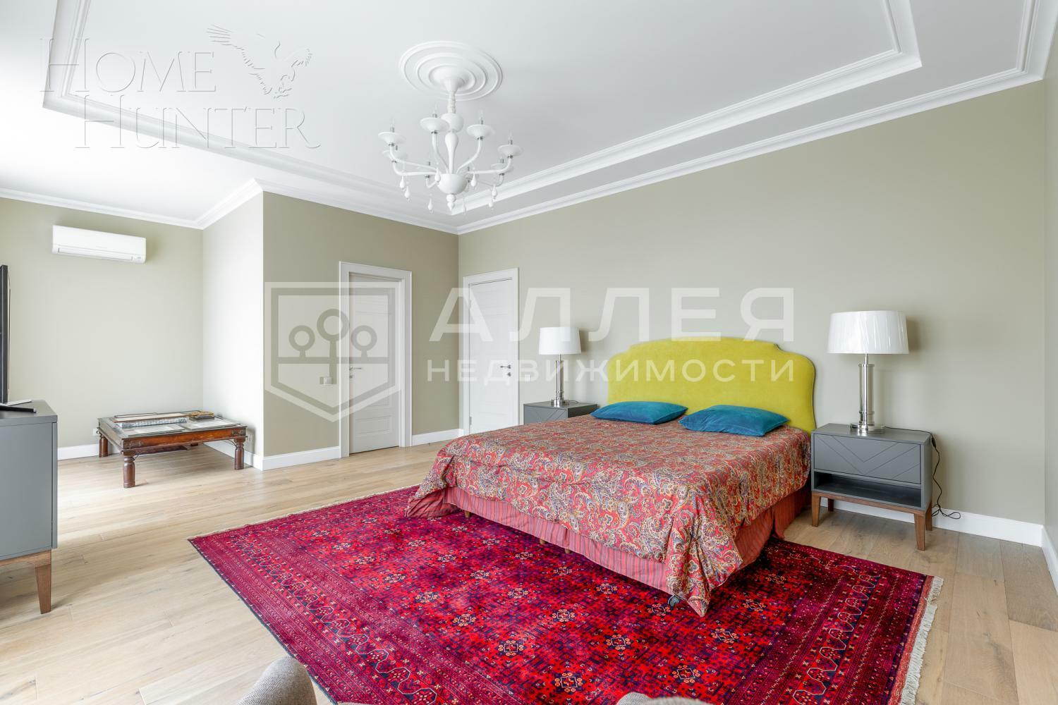 3-этажный таунхаус 300 м² с отделкой