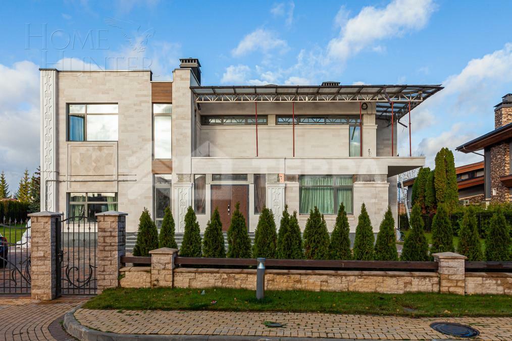 2-этажный коттедж 780 м² с отделкой