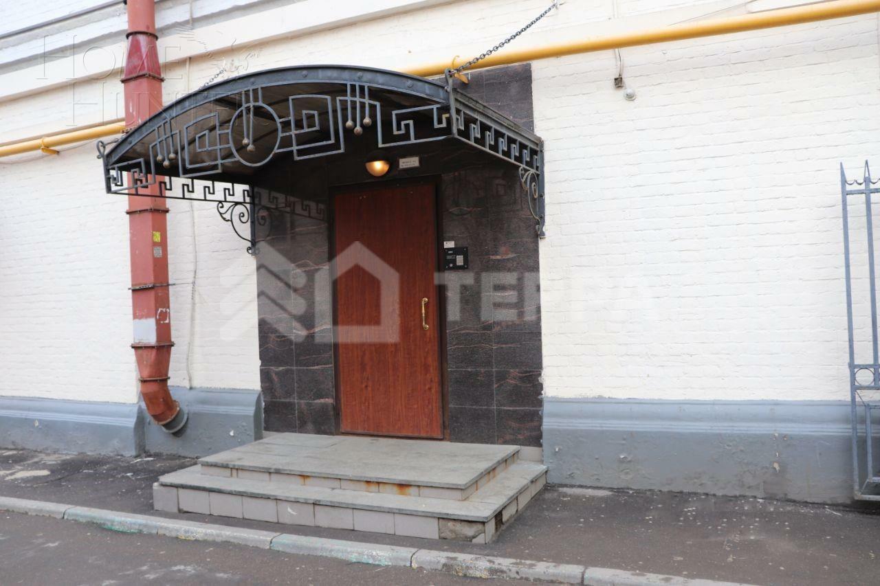 7-КОМН. КВАРТИРА С ОТДЕЛКОЙ 193.5 М² НА 3 ЭТАЖЕ