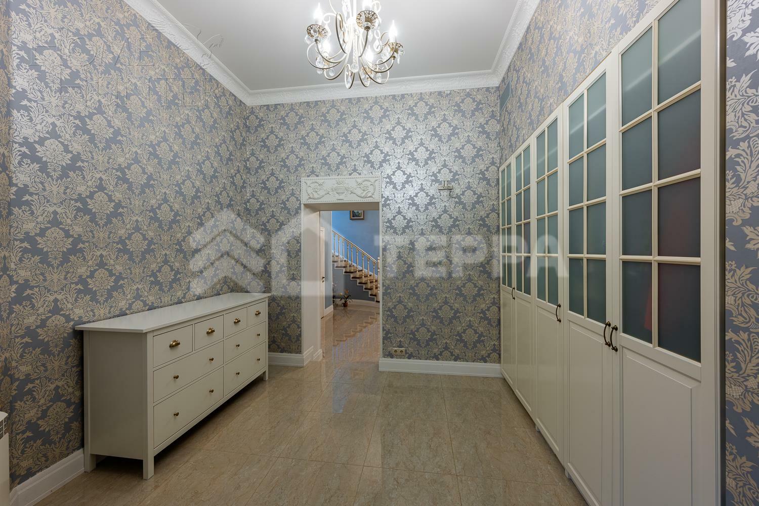 КОТТЕДЖ 430 м² с отделкой