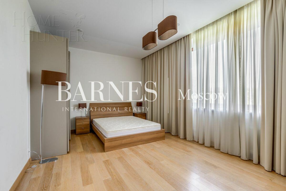 2-этажный таунхаус 380 м² с отделкой