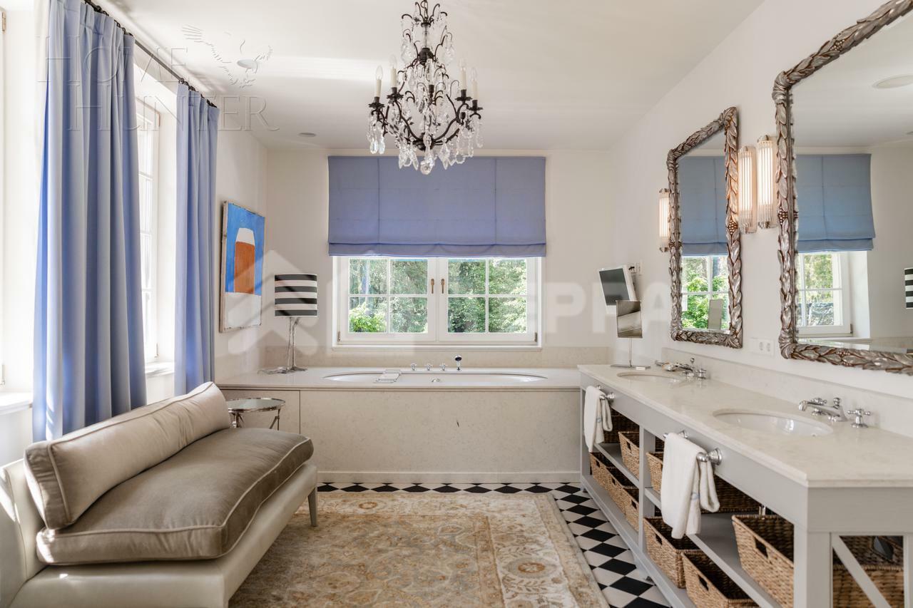 2-этажный коттедж 580 м² с отделкой