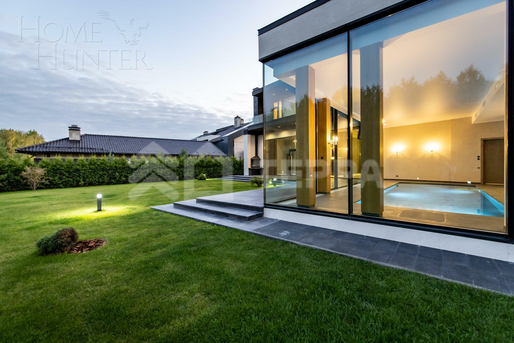 2-этажный коттедж 873 м² с отделкой