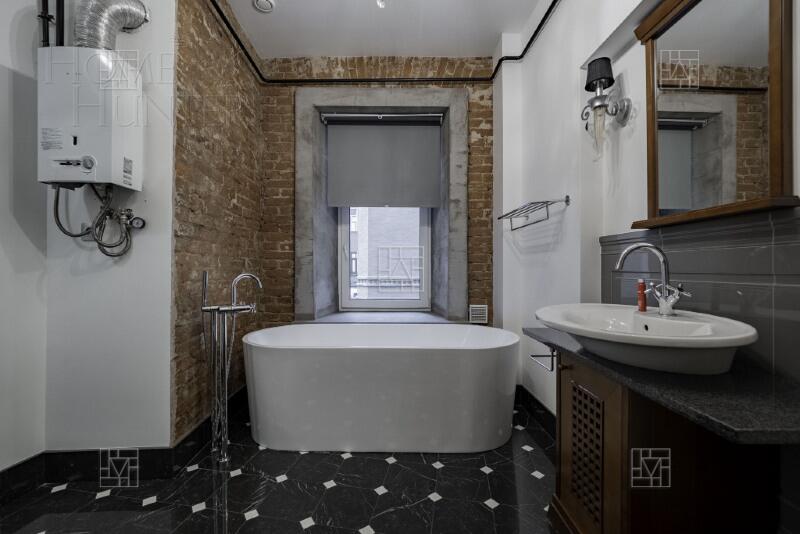 4-КОМН. КВАРТИРА С ОТДЕЛКОЙ 126 М² НА 2 ЭТАЖЕ