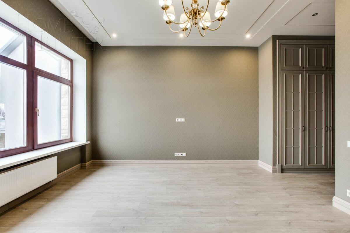 2-этажный таунхаус 628 м² с отделкой