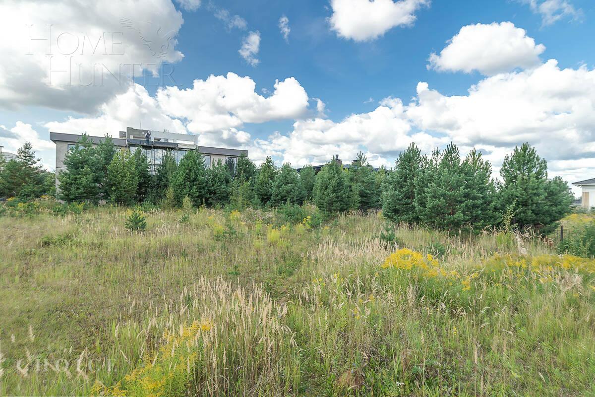 Участок 10 сот. в охраняемом поселке