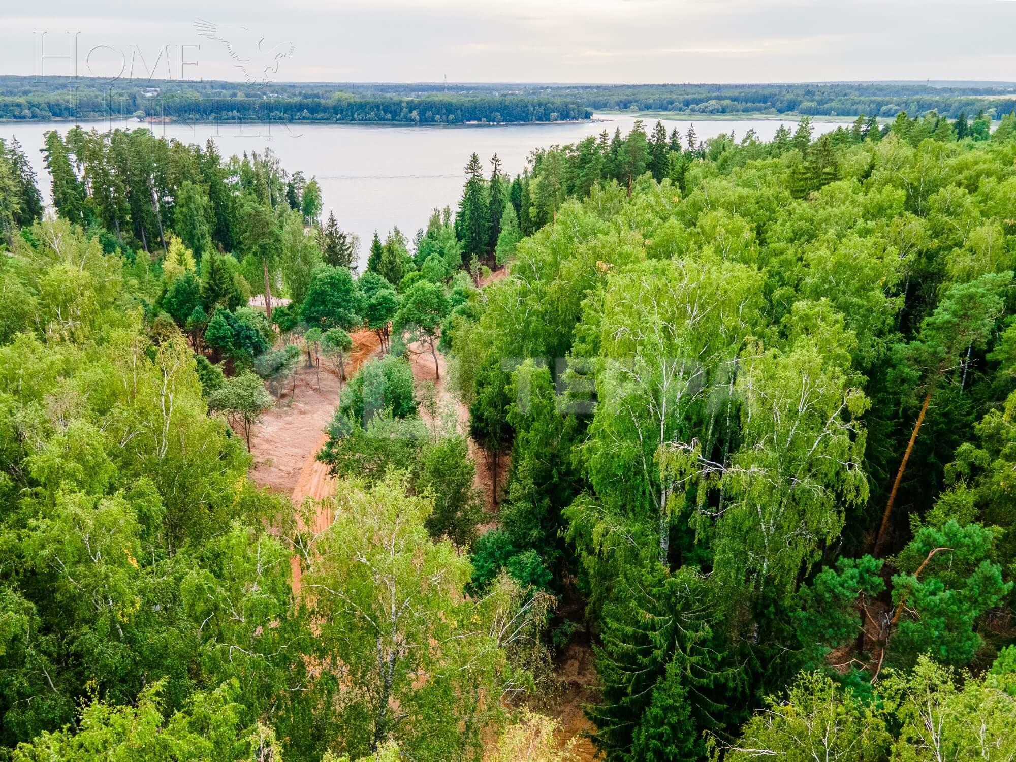 Участок 408 сот. в охраняемом поселке