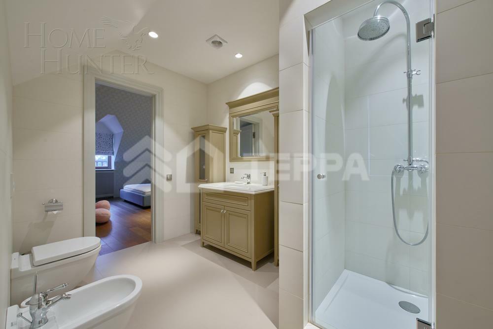 2-этажный коттедж 500 м² с отделкой