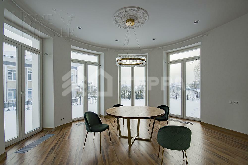 2-этажный коттедж 1 500 м² с отделкой