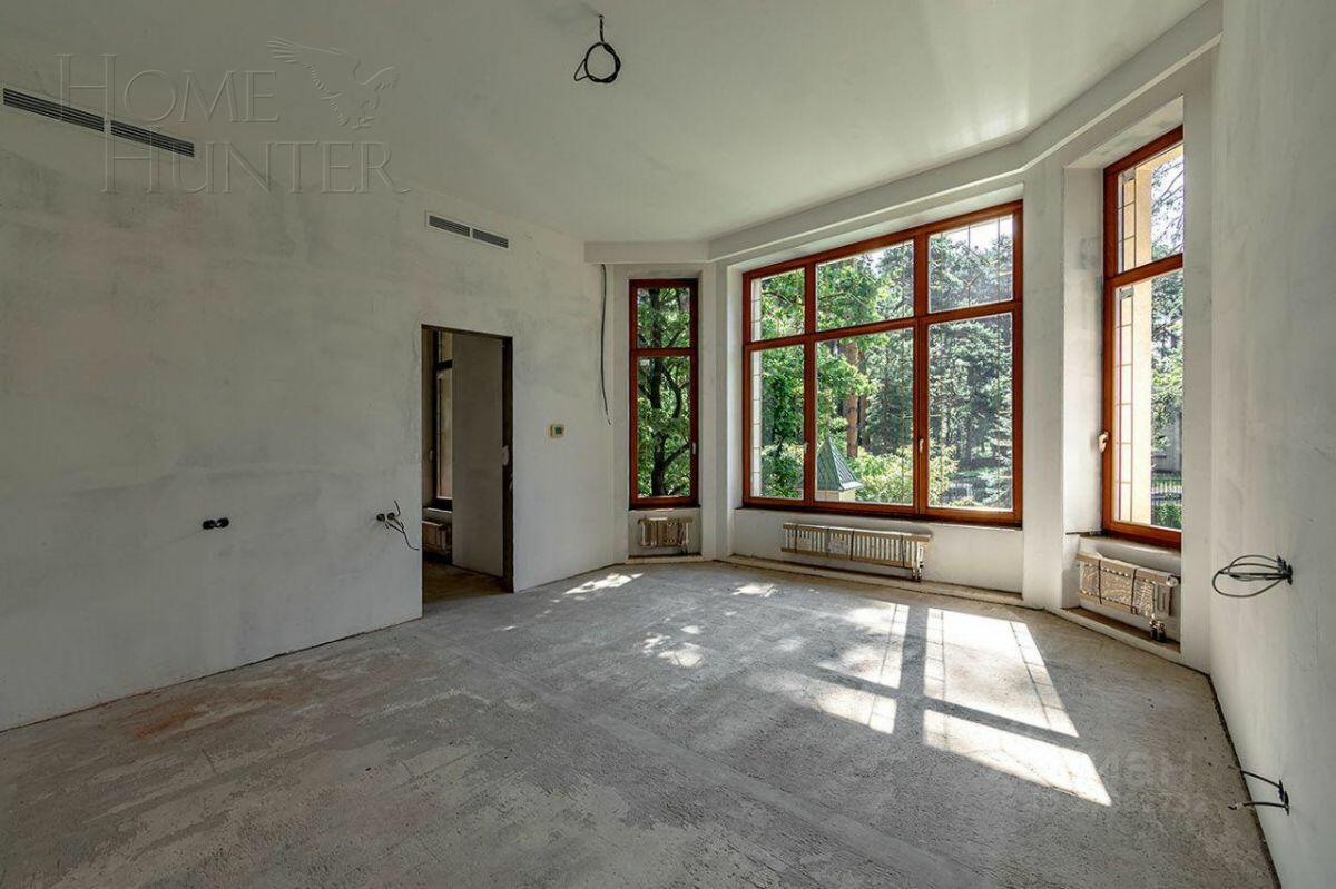 2-этажный коттедж 1 045 м² без отделки