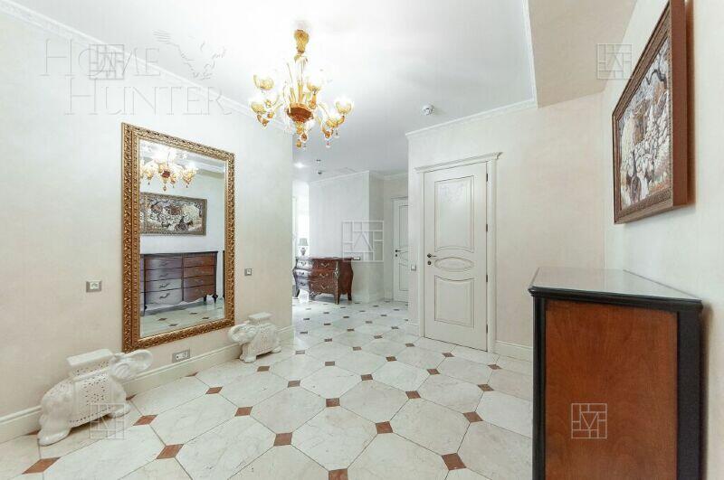 6-КОМН. КВАРТИРА С ОТДЕЛКОЙ 300.3 М² НА 4 ЭТАЖЕ