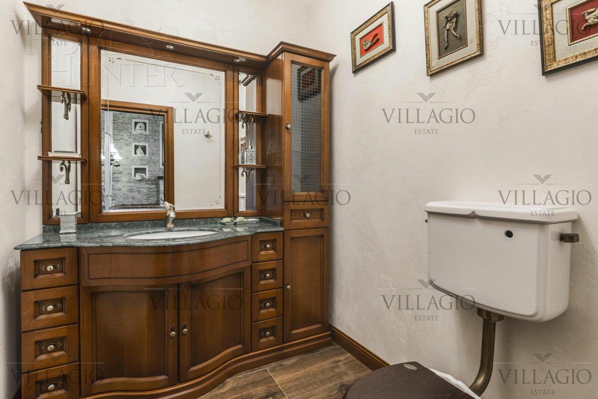 2-этажный коттедж 660 м² с отделкой