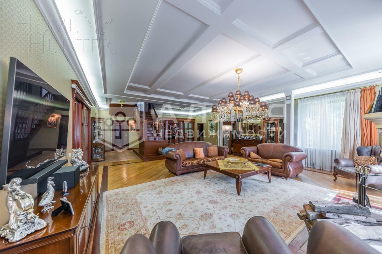 3-этажный коттедж 541 м² с отделкой